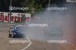 22.06.2003 Nürnberg, Deutschland, Problens for Mattias Ekström (SWE), PlayStation 2 Red Bull Abt-Audi, Abt-Audi TT-R - DTM 2003 in Nürnberg, Norisring (Deutsche Tourenwagen Masters)  - Weitere Bilder auf www.xpb.cc, eMail: info@xpb.cc - Belegexemplare senden. c Copyright: Kennzeichnung mit: Miltenburg / xpb.cc