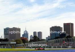 07.03.2003 Melbourne, Australien, MEL, Formel1, Freitag, 2tes freies Training (11-12am),  Michael Schumacher (D, 01), Scuderia Ferrari Marlboro, F2002, auf der Strecke (Track) - Albert Park Circuit, (Fosters Australian Grand Prix 2003, Victoria, Australia, Formel 1, F1)  c Copyright: Photos mit - xpb.cc - kennzeichnen, weitere Bilder auf www.xpb.cc, eMail: info@xpb.cc - Belegexemplare senden.