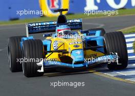 07.03.2003 Melbourne, Australien, MEL, Formel1, Freitag, 2tes freise Training (11-12am),  Fernando Alonso (E, 08), Mild Seven Renault F1 Team, R203, auf der Strecke (Track) - Albert Park Circuit, (Fosters Australian Grand Prix 2003, Victoria, Australia, Formel 1, F1)  c Copyright: Photos mit - xpb.cc - kennzeichnen, weitere Bilder auf www.xpb.cc, eMail: info@xpb.cc - Belegexemplare senden.