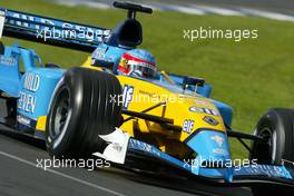 08.03.2003 Melbourne, Australien, MEL, Formel1, Samstag, Training, Fernando Alonso (E, 08), Mild Seven Renault F1 Team, R23, auf der Strecke (Track) - Albert Park Circuit, (Fosters Australian Grand Prix 2003, Victoria, Australia, Formel 1, F1)  c Copyright: Photos mit - xpb.cc - kennzeichnen, weitere Bilder auf www.xpb.cc, eMail: info@xpb.cc - Belegexemplare senden.