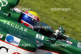 08.03.2003 Melbourne, Australien, MEL, Formel1, Samstag, Training, Mark Webber (AUS, 14), Jaguar Racing, R4, auf der Strecke (Track) - Albert Park Circuit, (Fosters Australian Grand Prix 2003, Victoria, Australia, Formel 1, F1)  c Copyright: Photos mit - xpb.cc - kennzeichnen, weitere Bilder auf www.xpb.cc, eMail: info@xpb.cc - Belegexemplare senden.