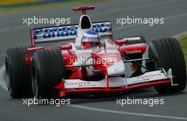 08.03.2003 Melbourne, Australien, MEL, Formel1, Samstag, Training, Olivier Panis (F, 20), Panasonic Toyota Racing, TF103, auf der Strecke (Track) - Albert Park Circuit, (Fosters Australian Grand Prix 2003, Victoria, Australia, Formel 1, F1)  c Copyright: Photos mit - xpb.cc - kennzeichnen, weitere Bilder auf www.xpb.cc, eMail: info@xpb.cc - Belegexemplare senden.