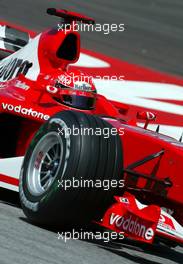 16.05.2003 Spielberg, Österreich, AT, Formel1, Freitag, Michael Schumacher (D, 01), Scuderia Ferrari Marlboro, F2003-GA, auf der Strecke (Track) mit den neuen Bridgestone Reifen - Formel 1 Grand Prix (GP) von Austria 2003 auf dem A1 Ring, Oesterreich, Zeltweg, Spielberg, Austria - Weitere Bilder auf www.xpb.cc, eMail: info@xpb.cc - Belegexemplare senden. Abdruck ist honorarpflichtig. c Copyrightnachweis: xpb.cc