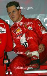 17.05.2003 Spielberg, Österreich, AT, Formel1, Samstag, Michael Schumacher (D, 01, F2003-GA), Scuderia Ferrari Marlboro, in der Box (Pit) - Formel 1 Grand Prix (GP) von Austria 2003 auf dem A1 Ring, Oesterreich, Zeltweg, Spielberg, Austria - Weitere Bilder auf www.xpb.cc, eMail: info@xpb.cc - Belegexemplare senden. Abdruck ist honorarpflichtig. c Copyrightnachweis: xpb.cc