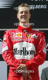 18.05.2003 Spielberg, Österreich, AT, Formel1, Sonntag, Podium, Michael Schumacher (D, Ferrari) - Formel 1 Grand Prix (GP) von Austria 2003 auf dem A1 Ring, Oesterreich, Zeltweg, Spielberg, Austria - Weitere Bilder auf www.xpb.cc, eMail: info@xpb.cc - Belegexemplare senden. Abdruck ist honorarpflichtig. c Copyrightnachweis: xpb.cc