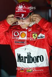 02.05.2003 Granollers, Spanien, BCN, Formel1, Freitag, Michael Schumacher (D, 01, F2003-GA), Scuderia Ferrari Marlboro, Box (Pit) - (Barcelona, Spanien, Spain, Circuit de Catalunya, Grand Prix of Spain 2003, Formel 1, F1)  - Weitere Bilder auf www.xpb.cc, eMail: info@xpb.cc - Belegexemplare senden. Abdruck ist honorarpflichtig. c Copyrightnachweis: xpb.cc