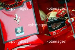 14.06.2003 Montreal, Kanada, CAN, Formel1, Samstag, Michael Schumacher (D, 01, F2003-GA), Scuderia Ferrari Marlboro, in der Box (Pit) - Formel 1 Grand Prix (GP) von Kanada 2003 auf dem Circuit Gilles Villeneuve, Ile Notre-Dame, Canada, Quebec, F1 - Weitere Bilder auf www.xpb.cc, eMail: info@xpb.cc - Belegexemplare senden. Abdruck ist honorarpflichtig. c Copyrightnachweis: xpb.cc