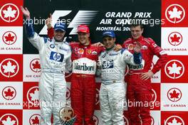 15.06.2003 Montreal, Kanada, CAN, Formel1, Sonntag, Podium, Juan-Pablo Montoya (CO, BMW WilliamsF1), Michael Schumacher (D, Ferrari), Juan-Pablo Montoya (CO, BMW WilliamsF1), C. Dyer - Formel 1 Grand Prix (GP) von Kanada 2003 auf dem Circuit Gilles Villeneuve, Ile Notre-Dame, Canada, Quebec, F1 - Weitere Bilder auf www.xpb.cc, eMail: info@xpb.cc - Belegexemplare senden. Abdruck ist honorarpflichtig. c Copyrightnachweis: xpb.cc