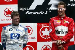 15.06.2003 Montreal, Kanada, CAN, Formel1, Sonntag, Podium, Ralf Schumacher (D, BMW WilliamsF1) und Michael Schumacher (D, Ferrari) - Formel 1 Grand Prix (GP) von Kanada 2003 auf dem Circuit Gilles Villeneuve, Ile Notre-Dame, Canada, Quebec, F1 - Weitere Bilder auf www.xpb.cc, eMail: info@xpb.cc - Belegexemplare senden. Abdruck ist honorarpflichtig. c Copyrightnachweis: xpb.cc