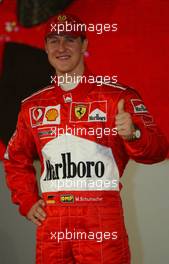 07.02.2003 Maranello, Italien, Ferrari, offizielle Formel1 Präsentation (Launch des F2003GA), Scuderia Ferrari Marlboro, in der neuen Logistik-Halle auf dem Gelände von Ferrari, hier: Michael Schumacher - (Februar, Mugello, Italy, Formel 1, F1, 2003)  c Copyright: Photos mit - xpb.cc - kennzeichnen, weitere Bilder auf der Bilddatenbank