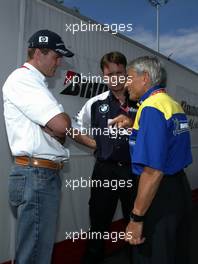 05.07.2003 Magny - Cours, Frankreich, F1, Samstag, Ralf Schumacher (D, BMW WilliamsF1) und Pierre Dupasquier (Michelin, Reifen, Chef), Portrait - Magny - Cours, Circuit de Nevers, Formel 1 Grand Prix (GP) von Frankreich 2003, France, Nevers - Alle Bilder auf www.xpb.cc, eMail: info@xpb.cc - Abdruck ist honorarpflichtig. c Copyrightnachweis: xpb.cc