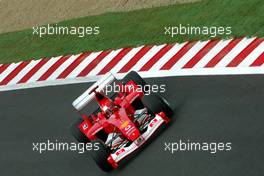 06.07.2003 Magny - Cours, Frankreich, F1, Sonntag, Michael Schumacher (D, 01), Scuderia Ferrari Marlboro, F2003-GA, auf der Strecke (Track) - Magny - Cours, Circuit de Nevers, Formel 1 Grand Prix (GP) von Frankreich 2003, France, Nevers - Alle Bilder auf www.xpb.cc, eMail: info@xpb.cc - Abdruck ist honorarpflichtig. c Copyrightnachweis: xpb.cc
