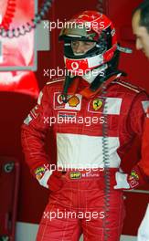 19.07.2003 Silverstone, England, UK - F1, Samstag, Michael Schumacher (D, Ferrari) vor dem Qualyfying - Silverstone Grand Prix Circuit, Großer Preis von Großbritannien 2003, GP, Formel 1, England, UK, Great Britain, Foster's British Grand Prix - Alle Bilder auf www.xpb.cc, eMail: info@xpb.cc - Abdruck ist honorarpflichtig. c Copyrightnachweis: xpb.cc