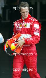 20.07.2003 Silverstone, England, UK - F1, Sonntag, Park Ferme, Michael Schumacher (D, Ferrari) - Silverstone Grand Prix Circuit, Großer Preis von Großbritannien 2003, GP, Formel 1, England, UK, Great Britain, Foster's British Grand Prix - Alle Bilder auf www.xpb.cc, eMail: info@xpb.cc - Abdruck ist honorarpflichtig. c Copyrightnachweis: xpb.cc