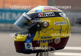 31.07.2003 Mannheim, Deutschland, F1 am Hockenheimring, Nicolas Kiesa (DK, Minardi), neuer Fahrer bei Minardi, HELM - Donnerstag, Formel 1 Grand Prix (GP), Großer Preis von Deutschland 2003 (Länge 4.574m, Baden Württemberg) - Alle Bilder auf www.xpb.cc, eMail: info@xpb.cc - Abdruck ist honorarpflichtig. c Copyrightnachweis: xpb.cc