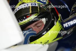 18.04.2003 Imola, San Marino, SM, Formel1, Freitag, Ralf Schumacher (D, 04), BMW WilliamsF1 Team, in der Box (Pit) - (Imola, Autodromo Enzo e Dino Ferrari, 4,933 km - Grand Prix of San Marino 2003, Formel 1, F1)  - Weitere Bilder auf www.xpb.cc, eMail: info@xpb.cc - Belegexemplare senden. Abdruck ist honorarpflichtig. c Copyrightnachweis: xpb.cc