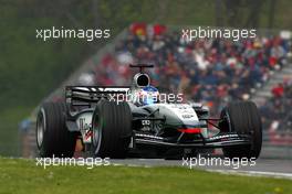 19.04.2003 Imola, San Marino, SM, Formel1, Samstag, Qualifying, Kimi Raikkonen, (Räikkönen, FIN, 06), West McLaren Mercedes, MP4-17D, auf der Strecke (Track) - (Imola, Autodromo Enzo e Dino Ferrari, 4,933 km - Grand Prix of San Marino 2003, Formel 1, F1)  - Weitere Bilder auf www.xpb.cc, eMail: info@xpb.cc - Belegexemplare senden. Abdruck ist honorarpflichtig. c Copyrightnachweis: xpb.cc