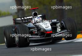 19.04.2003 Imola, San Marino, SM, Formel1, Samstag, David Coulthard (GB, 05), West McLaren Mercedes, MP4-17D, auf der Strecke (Track) - (Imola, Autodromo Enzo e Dino Ferrari, 4,933 km - Grand Prix of San Marino 2003, Formel 1, F1)  - Weitere Bilder auf www.xpb.cc, eMail: info@xpb.cc - Belegexemplare senden. Abdruck ist honorarpflichtig. c Copyrightnachweis: xpb.cc