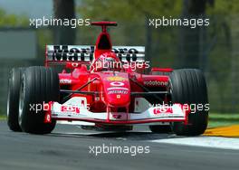 19.04.2003 Imola, San Marino, SM, Formel1, Samstag, Michael Schumacher (D, 01), Scuderia Ferrari Marlboro, F2002, auf der Strecke (Track) - (Imola, Autodromo Enzo e Dino Ferrari, 4,933 km - Grand Prix of San Marino 2003, Formel 1, F1)  - Weitere Bilder auf www.xpb.cc, eMail: info@xpb.cc - Belegexemplare senden. Abdruck ist honorarpflichtig. c Copyrightnachweis: xpb.cc