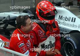 20.04.2003 Imola, San Marino, SM, Formel1, Sonntag (Ostern), Rennen, Jean Todt (Ferrari, Teamchef, General Manager, GES), Portrait begleitet Michael Schumacher (D, Ferrari) - (Imola, Autodromo Enzo e Dino Ferrari, 4,933 km - Grand Prix of San Marino 2003, Formel 1, F1) -  LEGAL NOTICE: THIS PICTURES ARE NOT FOR UK (Great Britain, England...) PRINT USE, KEINE BILDNUTZUNG - PRINT - IN ENGLAND!  - Weitere Bilder auf www.xpb.cc, eMail: info@xpb.cc - Belegexemplare senden. Abdruck ist honorarpflichtig. c Copyrightnachweis: xpb.cc