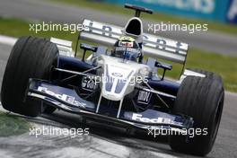 20.04.2003 Imola, San Marino, SM, Formel1, Sonntag (Ostern), Rennen, Ralf Schumacher (D, 04), BMW WilliamsF1 Team, FW25, auf der Strecke (Track) - (Imola, Autodromo Enzo e Dino Ferrari, 4,933 km - Grand Prix of San Marino 2003, Formel 1, F1)  - Weitere Bilder auf www.xpb.cc, eMail: info@xpb.cc - Belegexemplare senden. Abdruck ist honorarpflichtig. c Copyrightnachweis: xpb.cc