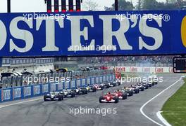 20.04.2003 Imola, San Marino, SM, Formel1, Sonntag (Ostern), Start zum GP vom San Marino, Ralf Schumacher (D, 04), BMW WilliamsF1 Team, FW25, auf der Strecke (Track) vor Michael Schumacher (D, Ferrari), Rubens Barrichello (BR, Ferrari), Juan-Pablo Montoya (CO, BMW WilliamsF1)  - (Rennen, Imola, Autodromo Enzo e Dino Ferrari, 4,933 km - Grand Prix of San Marino 2003, Formel 1, F1)  - Weitere Bilder auf www.xpb.cc, eMail: info@xpb.cc - Belegexemplare senden. Abdruck ist honorarpflichtig. c Copyrightnachweis: xpb.cc