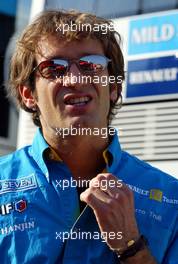 17.04.2003 Imola, San Marino, SM, Formel1, Donnerstag, Jarno Trulli (I, Renault F1 Team) Portrait  im Paddock Bereich - (Imola, Autodromo Enzo e Dino Ferrari, 4,933 km - Grand Prix of San Marino 2003, Formel 1, F1)  - Weitere Bilder auf www.xpb.cc, eMail: info@xpb.cc - Belegexemplare senden. Abdruck ist honorarpflichtig. c Copyrightnachweis: xpb.cc