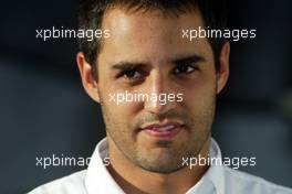 17.04.2003 Imola, San Marino, SM, Formel1, Donnerstag, Juan-Pablo Montoya (CO, BMW WilliamsF1)  Portrait - (Imola, Autodromo Enzo e Dino Ferrari, 4,933 km - Grand Prix of San Marino 2003, Formel 1, F1)  - Weitere Bilder auf www.xpb.cc, eMail: info@xpb.cc - Belegexemplare senden. Abdruck ist honorarpflichtig. c Copyrightnachweis: xpb.cc