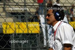 12.09.2003 Monza, Italien, F1 in Monza, Freitag, Mario Theissen, Dr. (BMW, Motorsport Direktor), Portrait - Formel 1 Grand Prix (GP) von Italien 2003 (Autodromo Nazionale Monza, Italy) - Weitere Bilder auf www.xpb.cc, eMail: info@xpb.cc - Belegexemplare senden. Abdruck ist honorarpflichtig. c Copyrightnachweis: xpb.cc