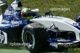 12.09.2003 Monza, Italien, F1 in Monza, Freitag, Ralf Schumacher (D, 04), BMW WilliamsF1 Team, FW25, auf der Strecke (Track) - Formel 1 Grand Prix (GP) von Italien 2003 (Autodromo Nazionale Monza, Italy) - Weitere Bilder auf www.xpb.cc, eMail: info@xpb.cc - Belegexemplare senden. Abdruck ist honorarpflichtig. c Copyrightnachweis: xpb.cc