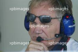 12.09.2003 Monza, Italien, F1 in Monza, Freitag, Patrick Head (BMW WilliamsF1, Technischer Direktor, Technical Director), Portrait - Formel 1 Grand Prix (GP) von Italien 2003 (Autodromo Nazionale Monza, Italy) - Weitere Bilder auf www.xpb.cc, eMail: info@xpb.cc - Belegexemplare senden. Abdruck ist honorarpflichtig. c Copyrightnachweis: xpb.cc