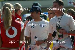 14.09.2003 Monza, Italien, F1 in Monza, Sonntag, Marc Gene (D, BMW WilliamsF1, Ersatzfahrer für Ralf Schumacher), David Coulthard (GB, McLaren Mercedes) - Formel 1 Grand Prix (GP) von Italien 2003 (Autodromo Nazionale Monza, Italy) - Weitere Bilder auf www.xpb.cc, eMail: info@xpb.cc - Belegexemplare senden. Abdruck ist honorarpflichtig. c Copyrightnachweis: xpb.cc