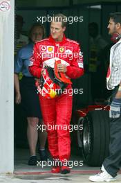 22.03.2003 Sepang, Malaysia, KUL, Formel1, Samstag, 2tes Qualifying, Michael Schumacher (D, 01), Scuderia Ferrari Marlboro, Portrait nach dem Qualy nur 3ter - Sepang International Circuit, (GP in Malaysia 2003, Kuala Lumpur, Formel 1, F1)  c Copyright: Photos mit - xpb.cc - kennzeichnen, weitere Bilder auf www.xpb.cc, eMail: info@xpb.cc - Belegexemplare senden.