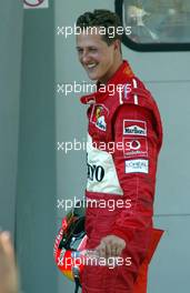 23.03.2003 Sepang, Malaysia, KUL, Formel1, Sonntag, Rennen zum GP von Malaysia, Michael Schumacher (D, Ferrari) nach dem Rennen - Sepang International Circuit, (GP in Malaysia 2003, Kuala Lumpur, Formel 1, F1)  c Copyright: Photos mit - xpb.cc - kennzeichnen, weitere Bilder auf www.xpb.cc, eMail: info@xpb.cc - Belegexemplare senden.