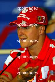 26.06.2003 Nürburg, Deutschland, F1 am Nürburgring, Donnerstag, FIA Pressekonferenz mit: Michael Schumacher (D, Ferrari) - Formel 1 Grand Prix (GP) von Europa 2003, Nuerburg, Germany - Weitere Bilder auf www.xpb.cc, eMail: info@xpb.cc - Abdruck ist honorarpflichtig. c Copyrightnachweis: xpb.cc