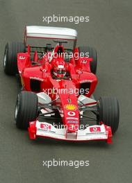 18.06.2003 Silverstone, England, Formel1, Testfahrten, Mittwoch, UK, Silverstone, Michael Schumacher (D, 01), Scuderia Ferrari Marlboro, F2003-GA, auf der Strecke (Track), auf der Strecke (Track) - Weitere Bilder auf www.xpb.cc, eMail: info@xpb.cc - Belegexemplare senden. Abdruck ist honorarpflichtig. c Copyrightnachweis: E. Davenport/xpb.cc