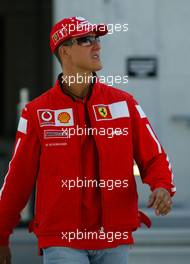 25.09.2003 Indianapolis, USA, F1 in Indy (USA), Donnerstag, Michael Schumacher (D, 01), Scuderia Ferrari Marlboro, Portrait - 2003 United States Grand Prix (Indianapolis Motor Speedway, USGP, Formel 1, Brickyard) - Weitere Bilder auf www.xpb.cc, eMail: info@xpb.cc - Belegexemplare senden. Abdruck ist honorarpflichtig. c Copyrightnachweis: xpb.cc