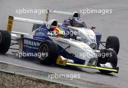 04.10.2003 Hockenheim, Deutschland, Formel BMW ADAC Meisterschaft 2003, Mario Josten (GER), Springbok Motorsport, René Rast (GER), KUG / DEWALT Racing - Hockenheim, Grand-Prix-Kurs des Hockenheimring Baden-Württemberg - Weitere Bilder auf www.xpb.cc, eMail: info@xpb.cc - c Copyrightnachweis: xpb.cc