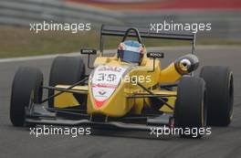 09.08.2003 Zandvoort, Die Niederlande, Eric Salignon (FRA), Hitech Racing, Dallara F302/3 Renault-Sodemo - Marlboro Masters of Formula 3 (2003) in Zandvoort, Circuit Park Zandvoort (Formel 3)  - Weitere Bilder auf www.xpb.cc, eMail: info@xpb.cc - Belegexemplare senden. c Copyright: Kennzeichnung mit: Miltenburg / xpb.cc