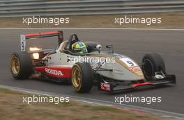 09.08.2003 Zandvoort, Die Niederlande, Jamie Green (GBR), Carlin Motorsport, Dallara F302/3 Honda-Mugen - Marlboro Masters of Formula 3 (2003) in Zandvoort, Circuit Park Zandvoort (Formel 3)  - Weitere Bilder auf www.xpb.cc, eMail: info@xpb.cc - Belegexemplare senden. c Copyright: Kennzeichnung mit: Miltenburg / xpb.cc