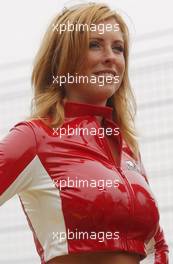 08.08.2003 Zandvoort, Die Niederlande, Marlboro grid girl - Marlboro Masters of Formula 3 (2003) in Zandvoort, Circuit Park Zandvoort (Formel 3)  - Weitere Bilder auf www.xpb.cc, eMail: info@xpb.cc - Belegexemplare senden. c Copyright: Kennzeichnung mit: Miltenburg / xpb.cc