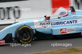 09.08.2003 Zandvoort, Die Niederlande, Adam Carroll (GBR), Menu F3 Motorsport, Dallara F302/3 Opel-Spiess - Marlboro Masters of Formula 3 (2003) in Zandvoort, Circuit Park Zandvoort (Formel 3)  - Weitere Bilder auf www.xpb.cc, eMail: info@xpb.cc - Belegexemplare senden. c Copyright: Kennzeichnung mit: Miltenburg / xpb.cc