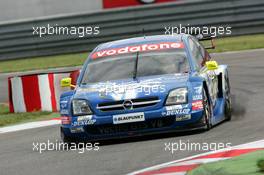 14.05.2004 Adria, Italy,  DTM, Friday, Manuel Reuter (GER), OPC Team Holzer, Opel Vectra GTS V8, smoking a lot when going on the throttle - DTM Season 2004 at Adria International Raceway (Deutsche Tourenwagen Masters, Italy)