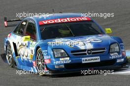 30.04.2004 Estoril, Portugal,  DTM, Friday, Manuel Reuter (GER), OPC Team Holzer, Opel Vectra GTS V8 - DTM Season 2004 at Circuito do Estoril (Deutsche Tourenwagen Masters, Portugal)