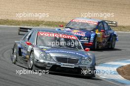 02.05.2004 Estoril, Portugal,  DTM, Sunday, Christijan Albers (NED), DaimlerChrysler Bank AMG-Mercedes, AMG-Mercedes C-Klasse, leading for Mattias Ekström (SWE), Audi Sport Team Abt, Audi A4 DTM - DTM Season 2004 at Circuito do Estoril (Deutsche Tourenwagen Masters, Portugal)