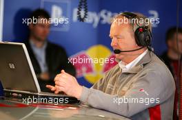 05.06.2004 Klettwitz, Germany,  DTM, Saturday, Audi engineer checking the data from one of the cars - DTM Season 2004 at Lausitzring (Deutsche Tourenwagen Masters)