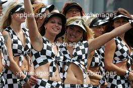 06.06.2004 Klettwitz, Germany,  DTM, Sunday, Grid girls - DTM Season 2004 at Lausitzring (Deutsche Tourenwagen Masters)