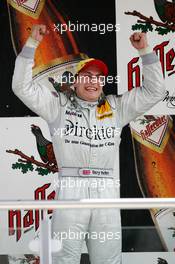 06.06.2004 Klettwitz, Germany,  DTM, Sunday, Podium, Gary Paffett (GBR), C-Klasse AMG-Mercedes, Portrait (1st) - DTM Season 2004 at Lausitzring (Deutsche Tourenwagen Masters)