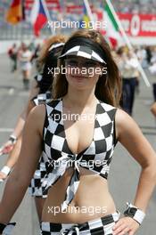 06.06.2004 Klettwitz, Germany,  DTM, Sunday, Grid girl - DTM Season 2004 at Lausitzring (Deutsche Tourenwagen Masters)