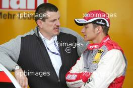 25.06.2004 Nürnberg, Germany,  DTM, Friday, Günther Steiner (AUT), Technical Director Opel Performance DTM (left), talking with Timo Scheider (GER), OPC Team Holzer, Portrait (right) - DTM Season 2004 at Norisring (Deutsche Tourenwagen Masters)